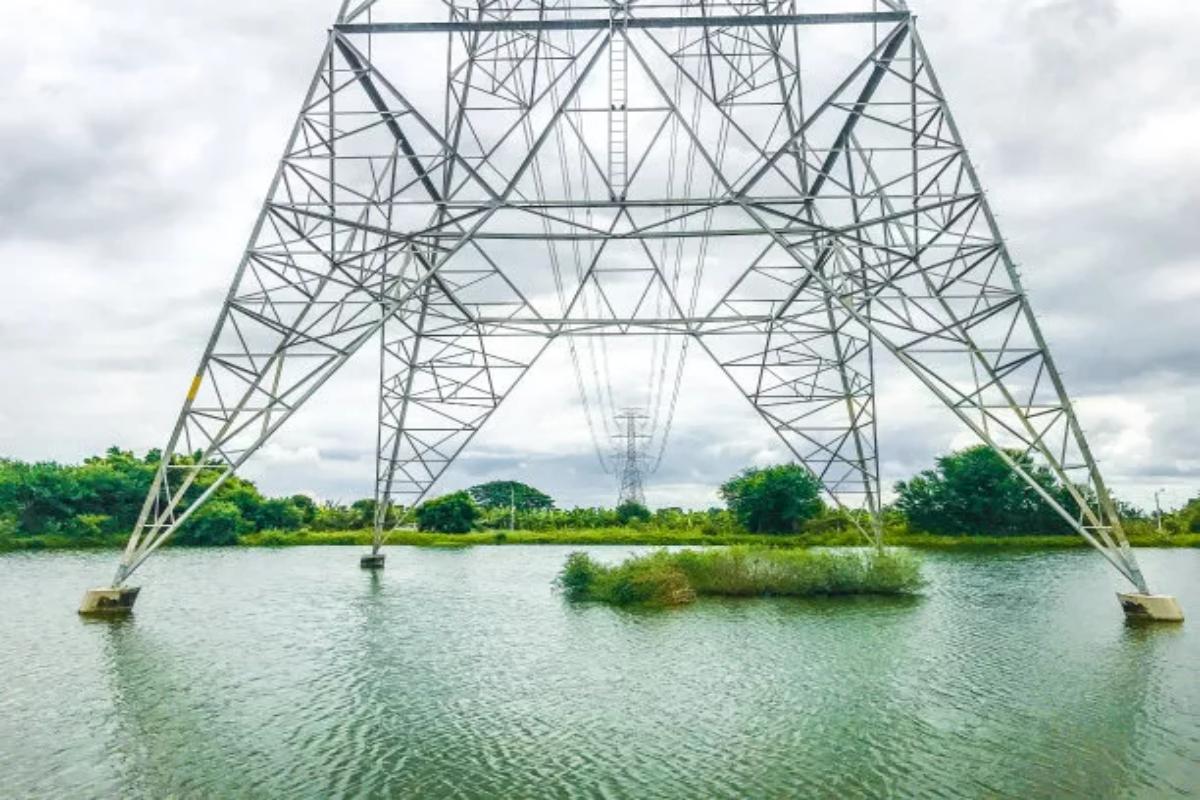 Diseño de altura de torre de energía