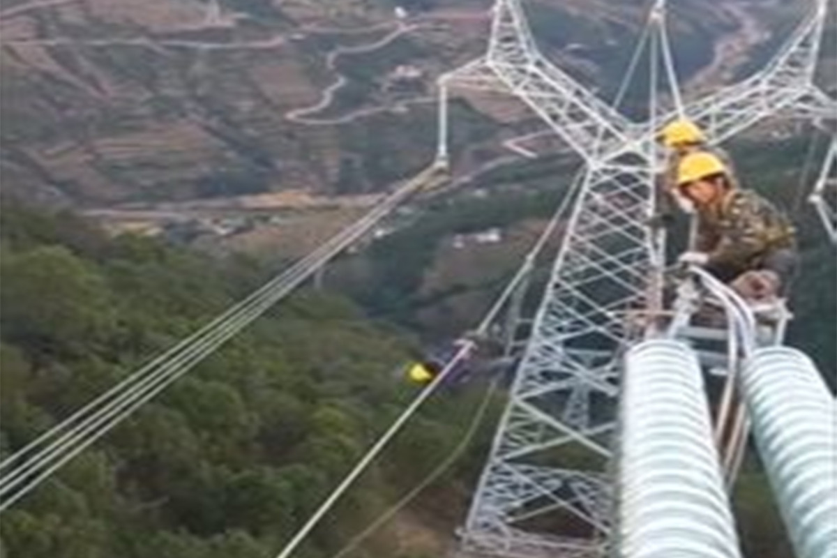 Los fabricantes de torres de energía recuerdan