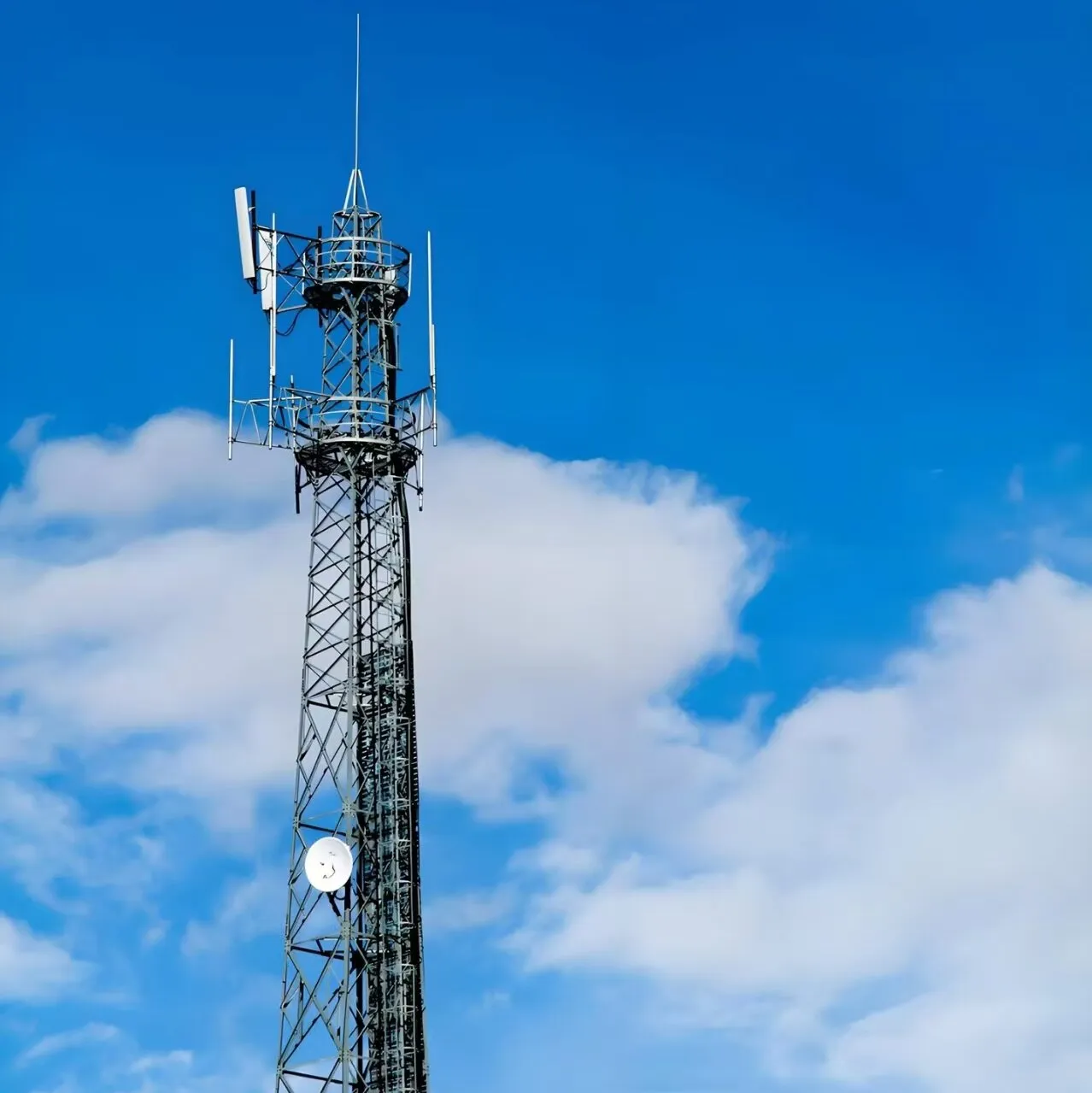 ¿Qué sabe sobre las torres de transmisión de energía?